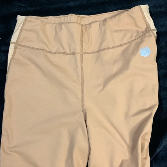 FITS T4 vented riding tights knee patch breeches size small caramel tan nwot - Picture 4 of 12